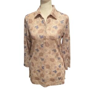 Daily Sports collared polo printed sport shirt. Size M. Semi-sheer, button-up.